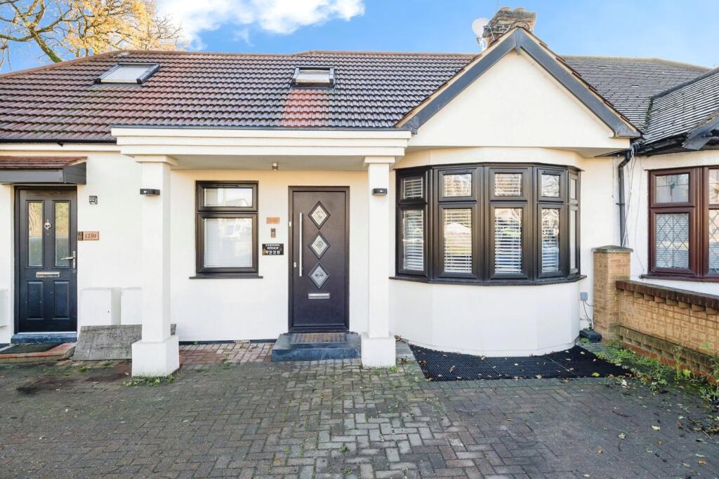 Main image of property: Eastern Avenue, Ilford, IG2