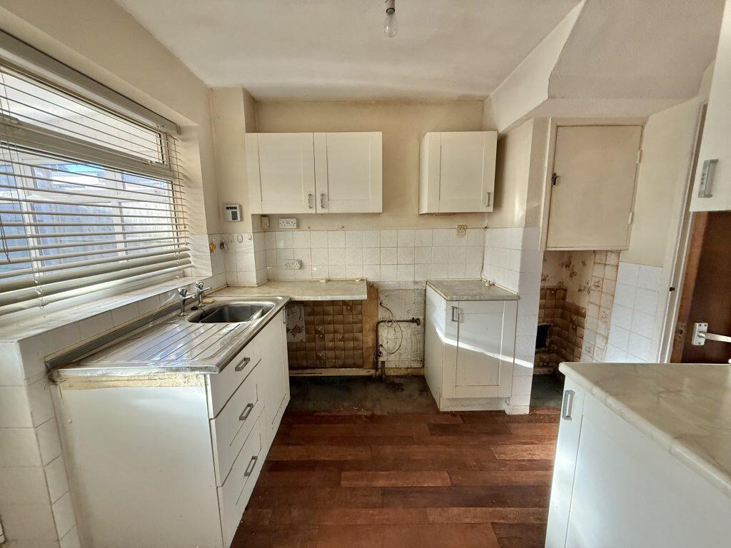 Maple Drive, Yeovil, Somerset, BA20 photo 2