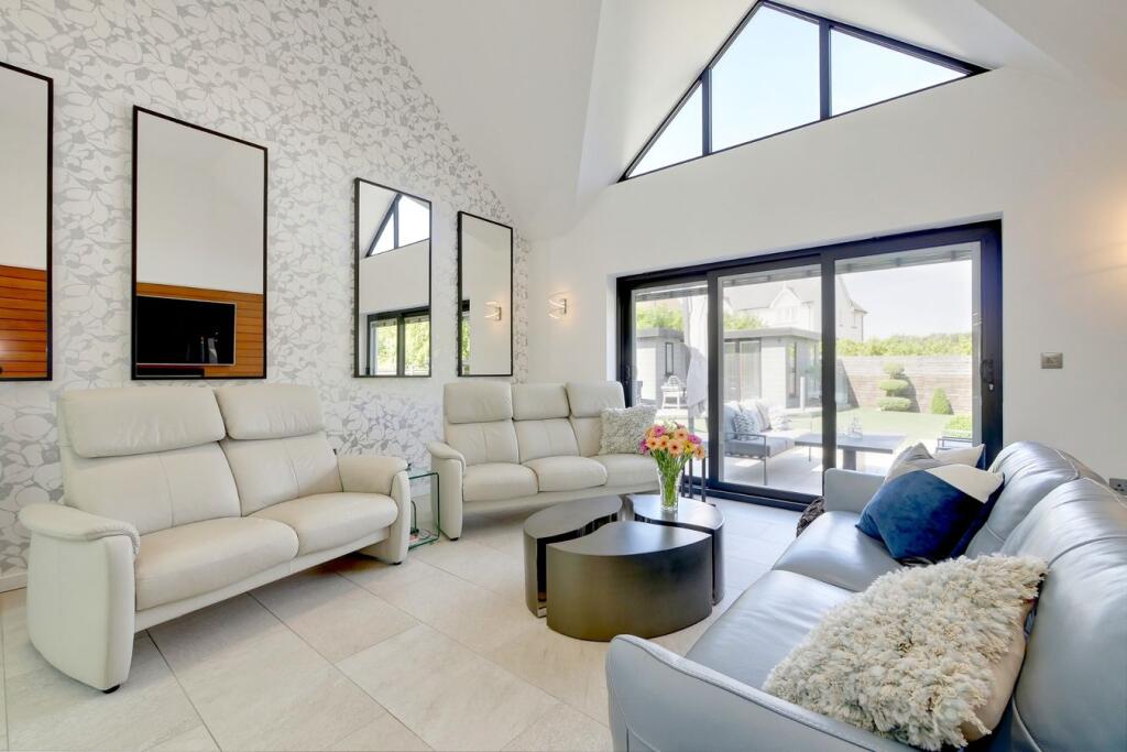House in Wealden, Magham Down, Hailsham - View 3