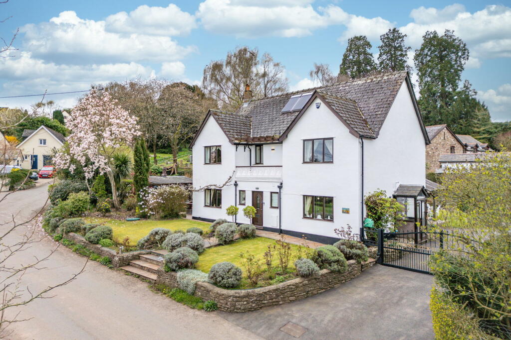 Main image of property: Agincourt House, Llanddewi Rhydderch, Abergavenny