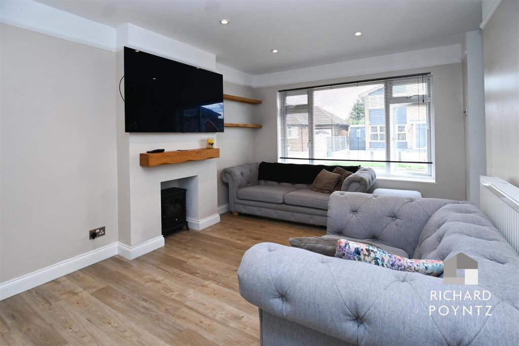House in Southend-on-Sea - View 4
