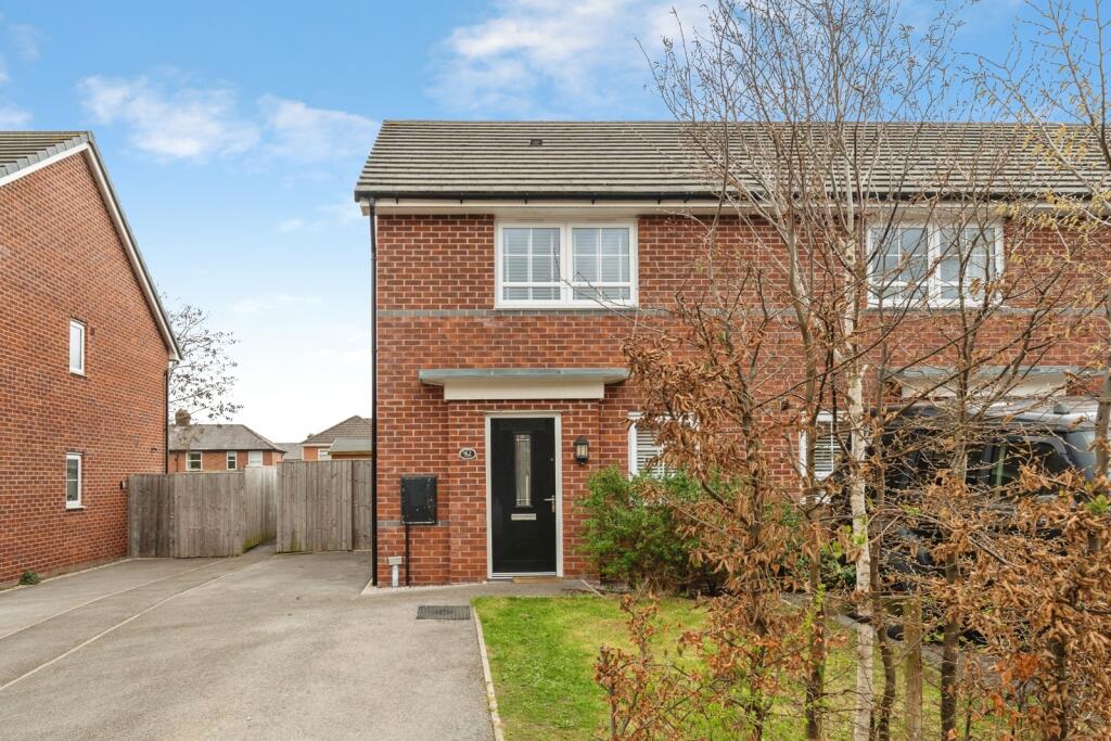 Main image of property: Columbia Road, Ellesmere Port, Cheshire, CH65