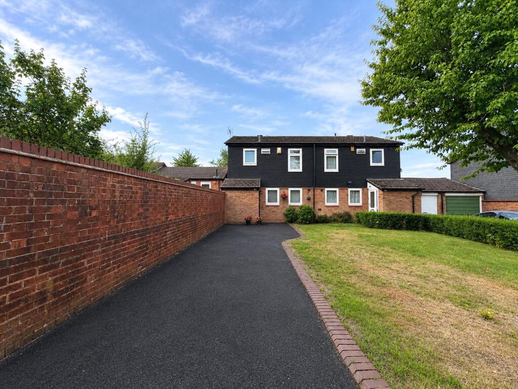 Main image of property: Primrose Gardens, Birmingham, West Midlands, B38