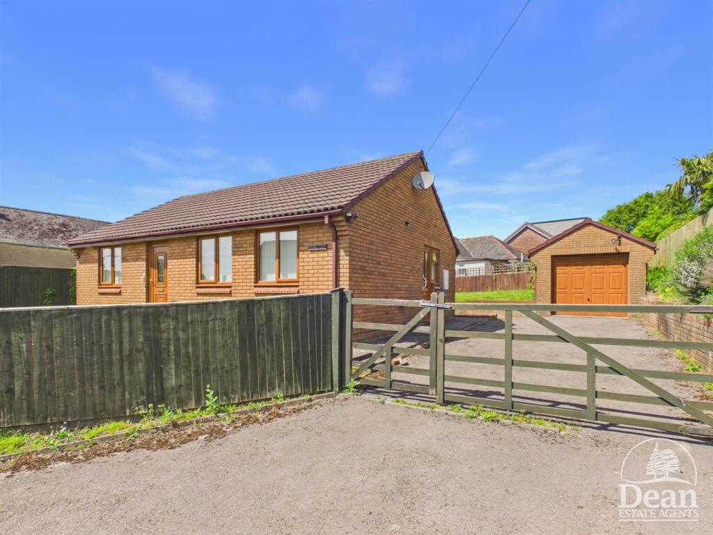 Main image of property: Old Road, Coalway