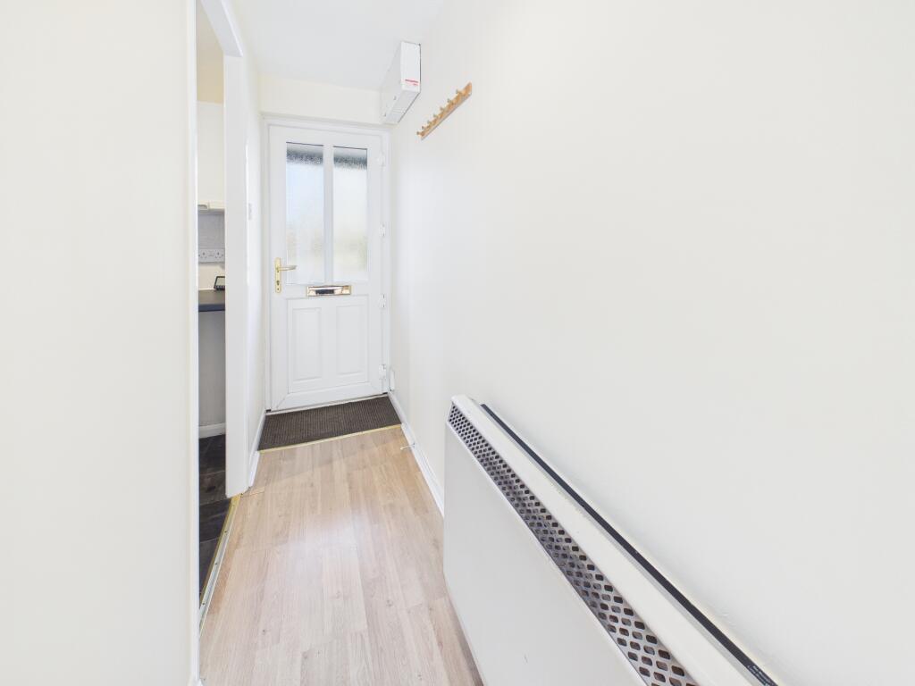 Saffron Drive, Oakwood - View 6