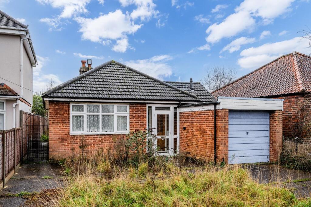 3-bed detached on Cox Lane, Ewell, £475,000