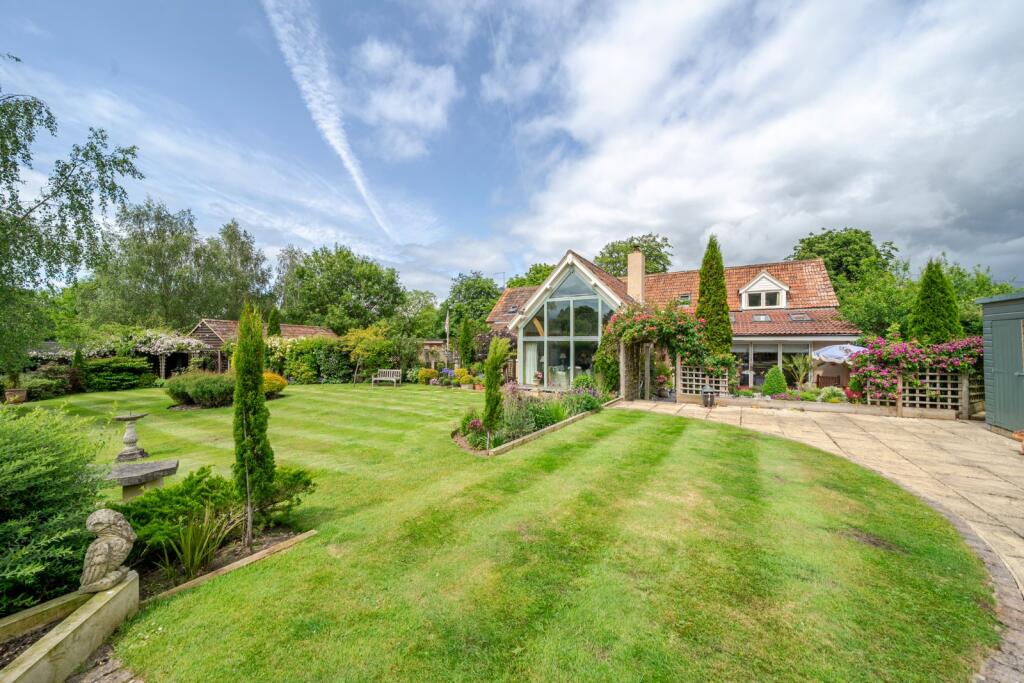 Main image of property: Wood Lane, Brinkworth, Chippenham, Wiltshire, SN15