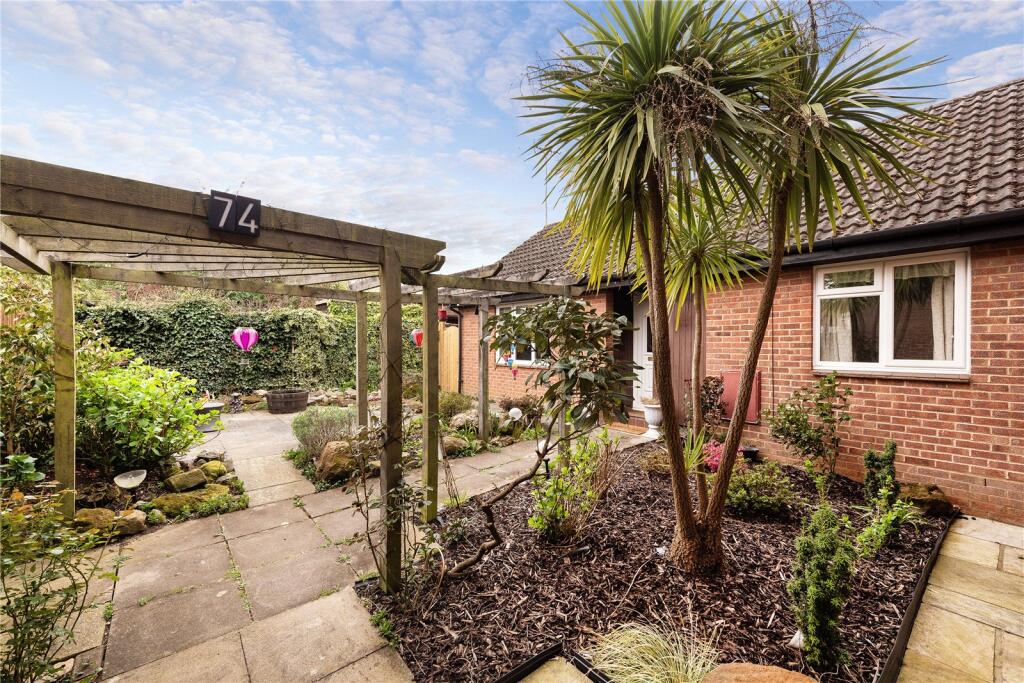 Main image of property: Barnfield Road, Hurst Green, Oxted, RH8