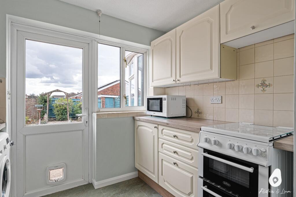 House in Cherwell, Bicester - More
