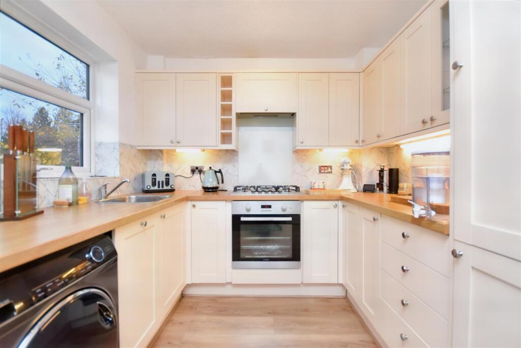 House in Corby, Danesholme - View 3