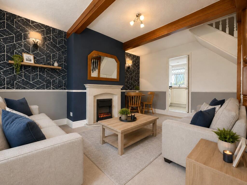 House in Oldham, Saddleworth - View 5