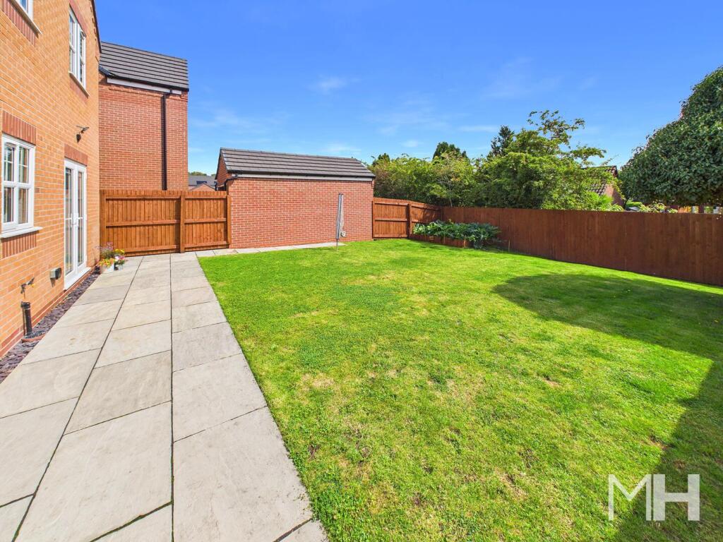House in Preston - View 2