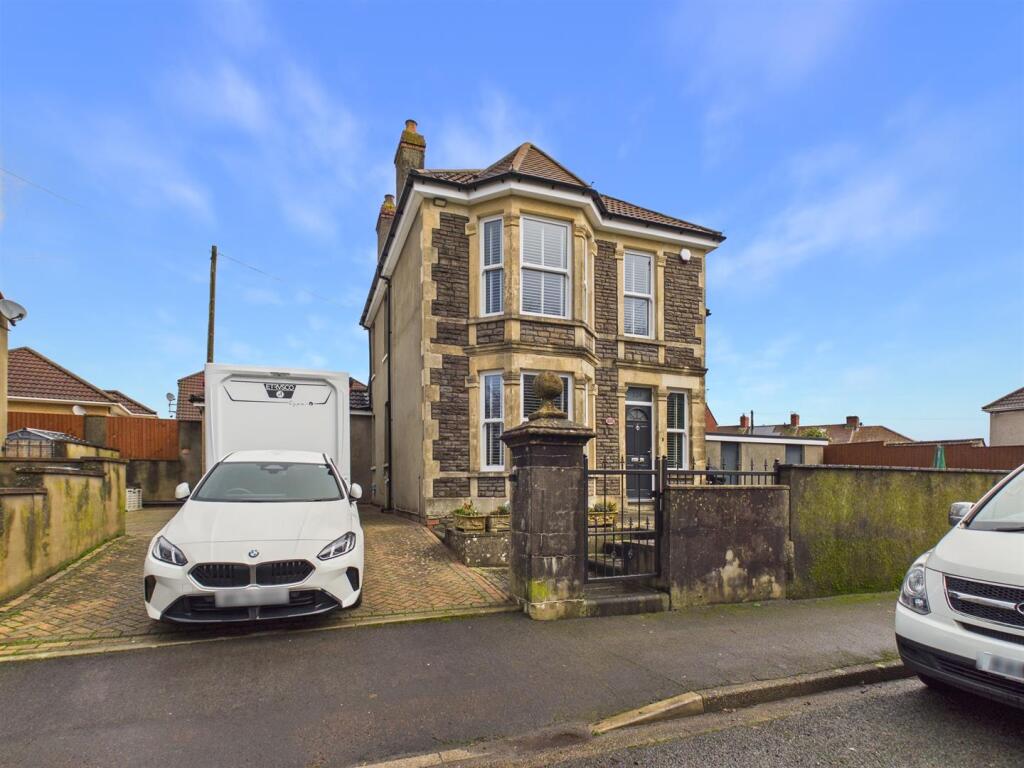 Main image of property: Dundridge Lane, St George, BRISTOL, BS5 8SR