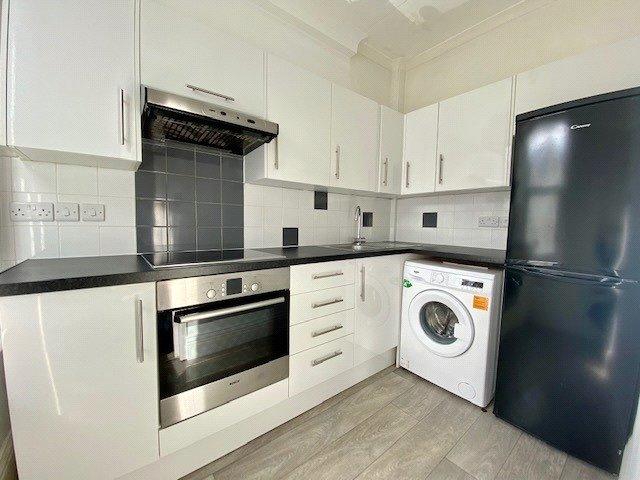 Apartment in Bournemouth, Westbourne - More
