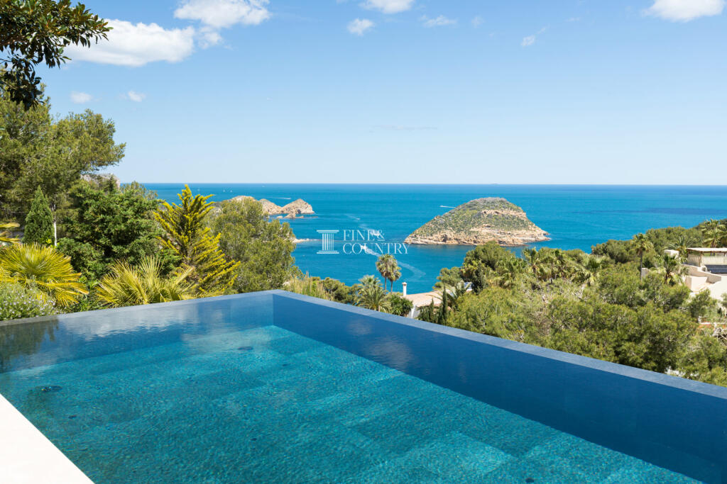 Main image of property: Valencia, Alicante, Javea