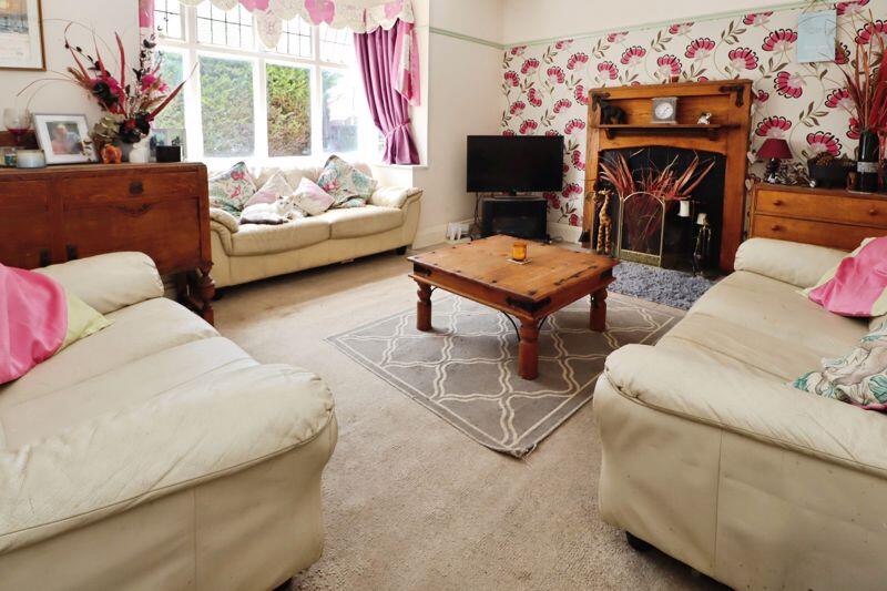 Bayard Avenue, Brightlingsea, CO7  photo 3