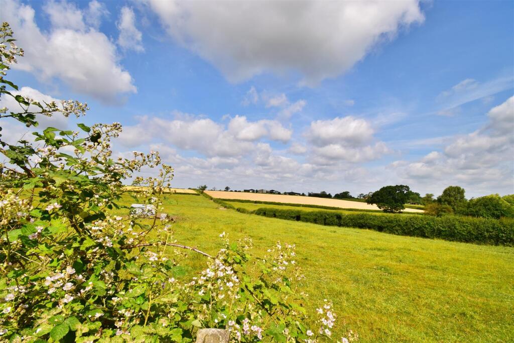 Chapel Street, Long Lawford, Rugby photo 3