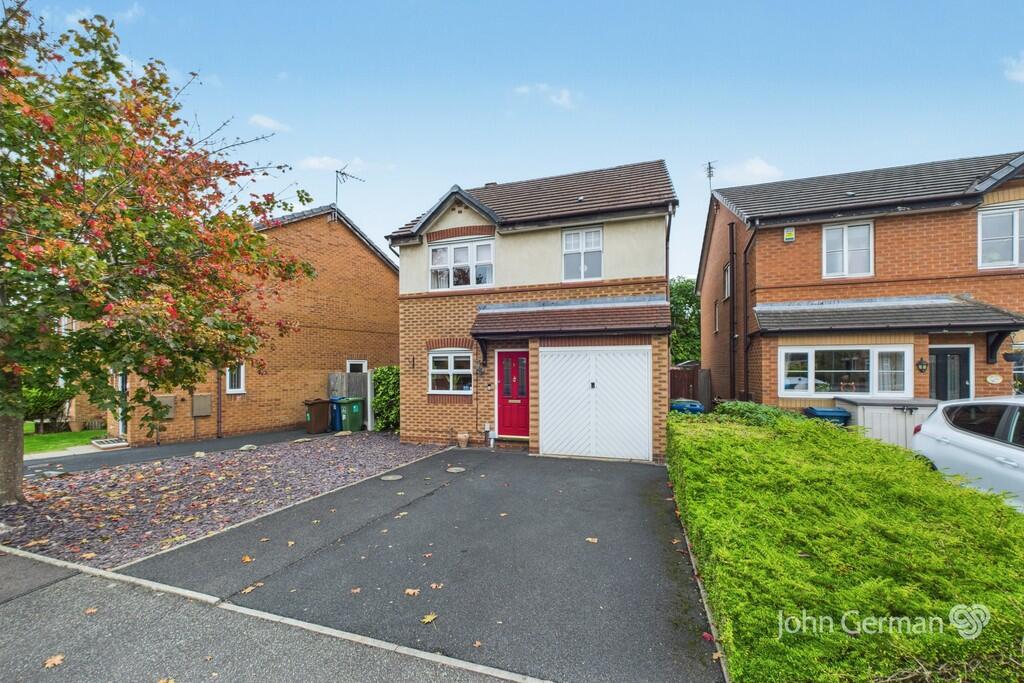 3-bed detached on Washington Drive, Meadowcroft Park, Stafford, £260,000