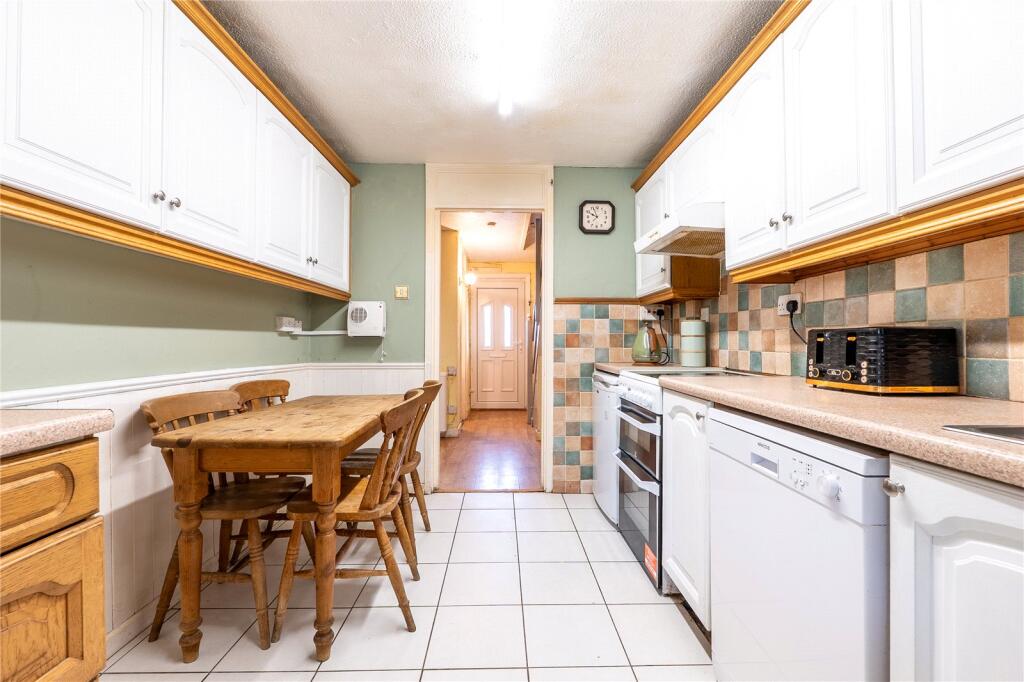 Gaveston Road, Harwell, Didcot, Oxfordshire, OX11 photo 3