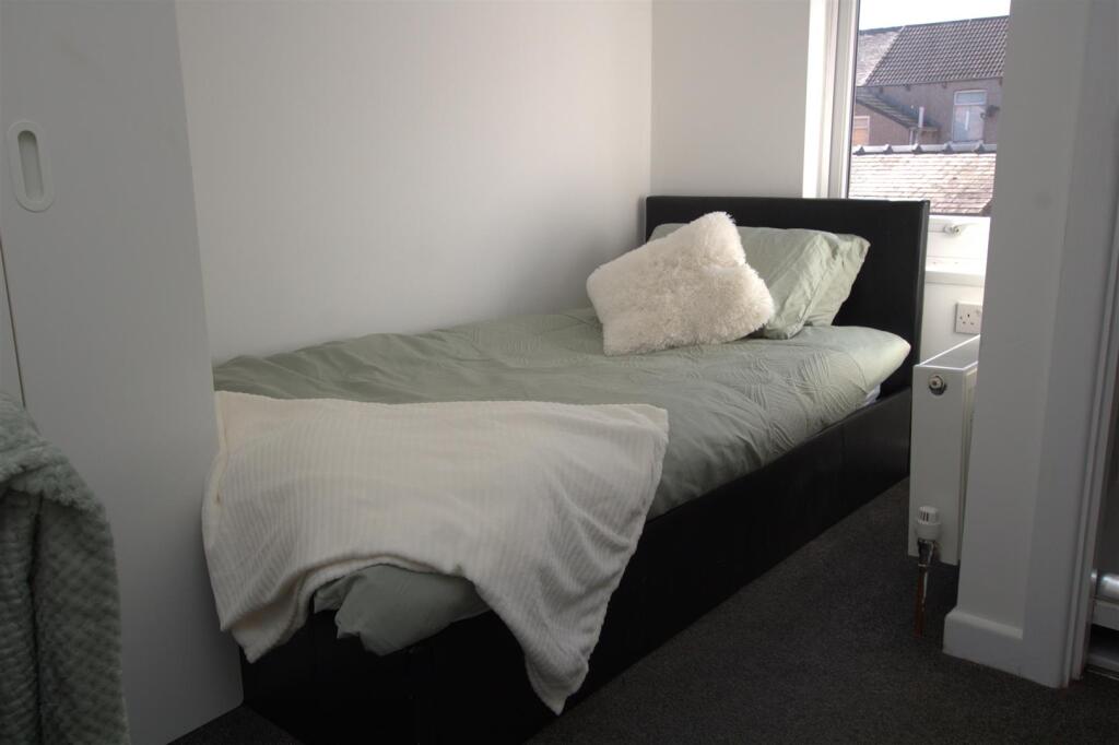 House in Stockton-on-Tees - View 5