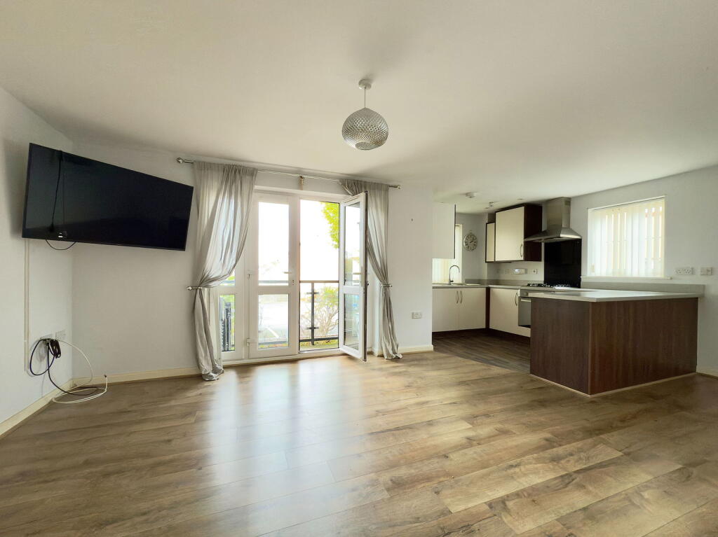 Heol Cae Tynewydd, Loughor, Swansea, SA4 6PW photo 2