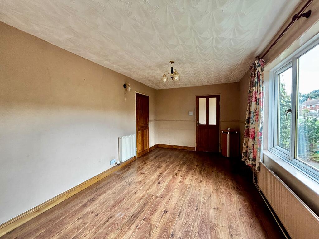 House in Doncaster - View 4