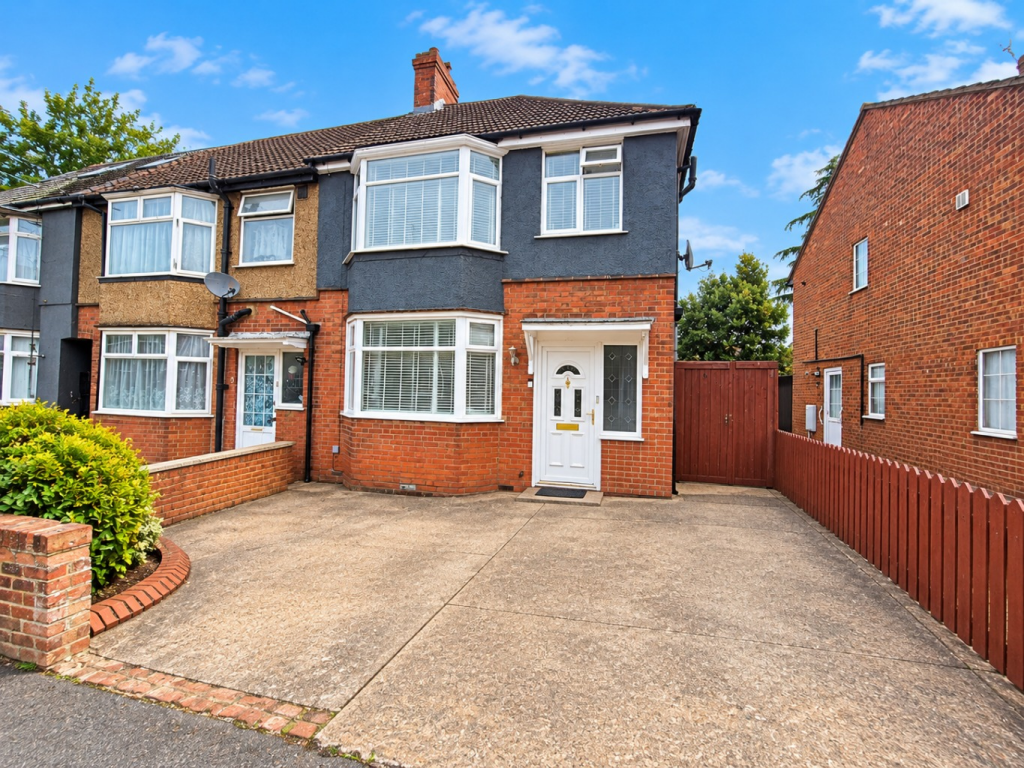 House in Luton