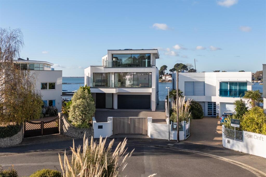 Additional image 4 of Salterns Way, Lilliput