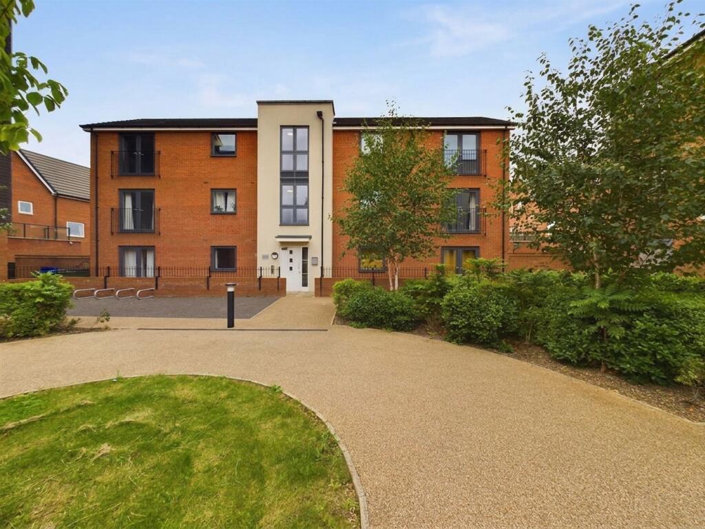 Main image of property: Elsom Path, Aylesbury, HP19