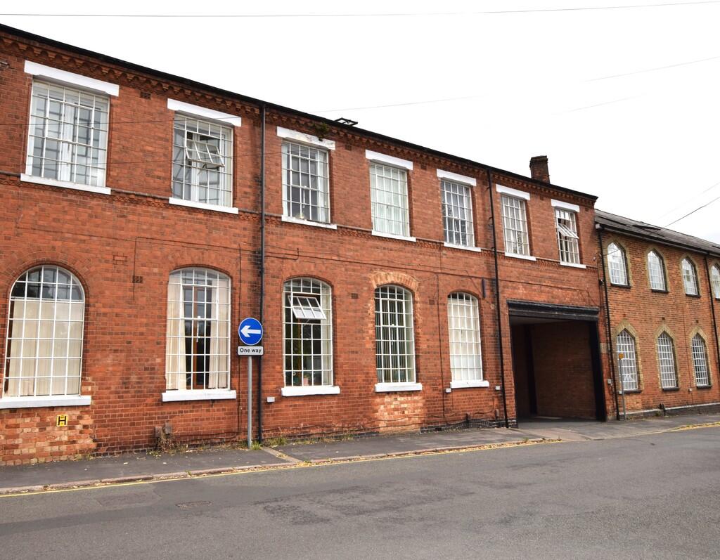 Main image of property: Castle Hill Mews, 16-20 Hill Street
