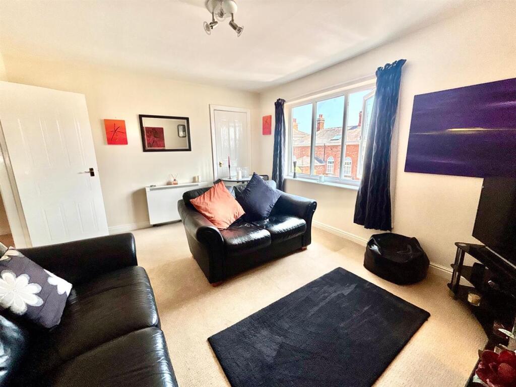 Apartment in Hornsea, East Riding of Yorkshire - View 3