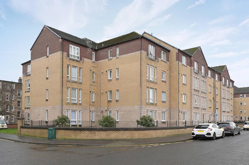 Main image of property: 6/2 Moray Park Terrace, Edinburgh, EH7 5TN