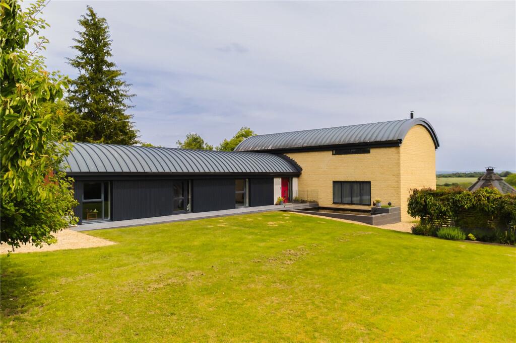 House in Swindon - View 3