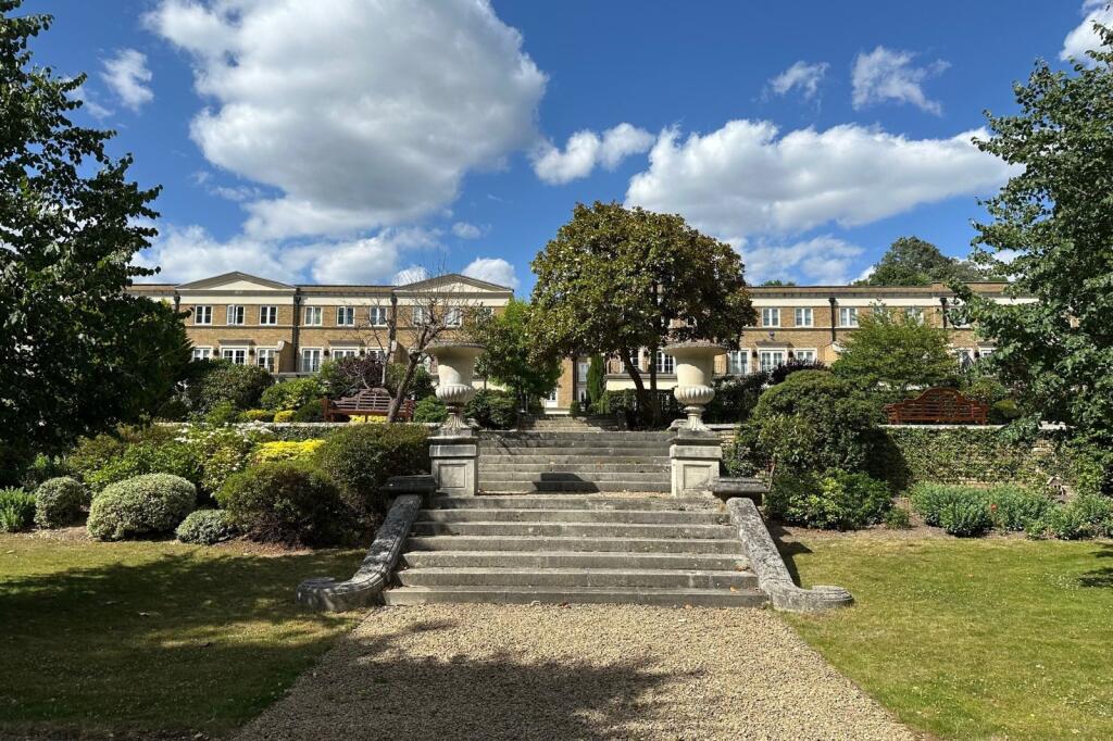 Main image of property: Willoughby Lane, Bromley, BR1