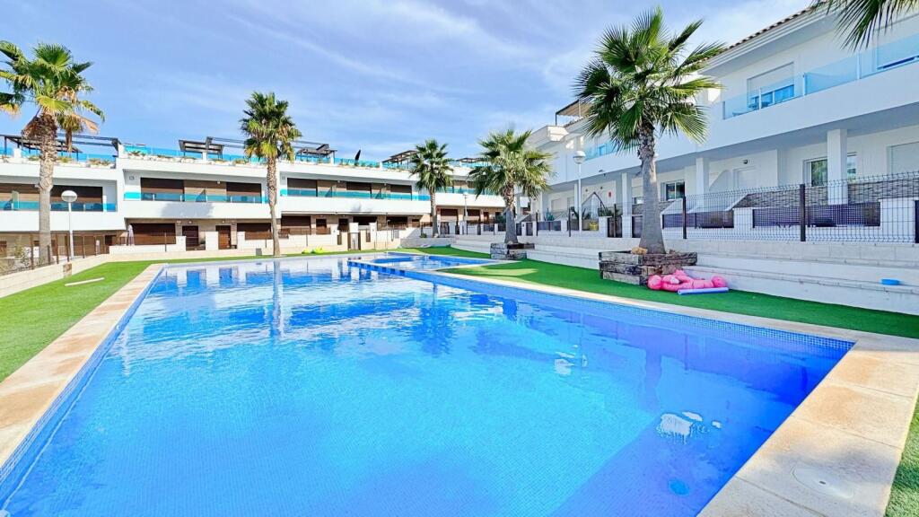 Main image of property: Valencia, Alicante, Torrevieja
