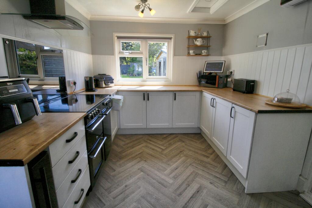 West Place, Romney Marsh, TN29 photo 4