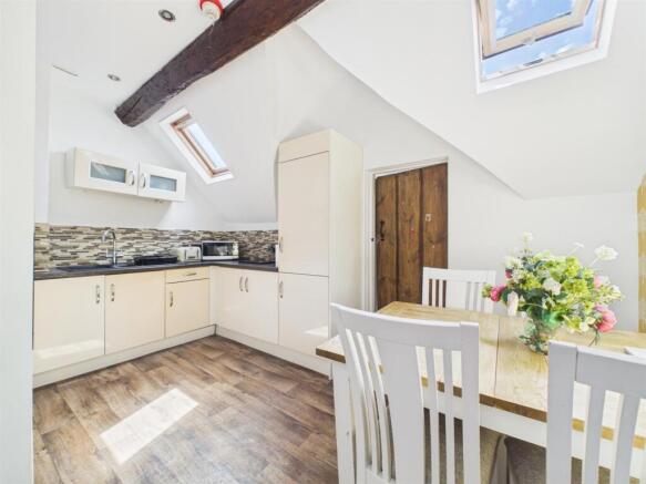 FLAT - THIRD FLOOR DINING AREA