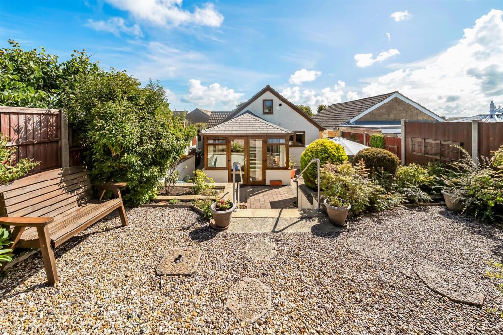 House in Dorchester - View 3