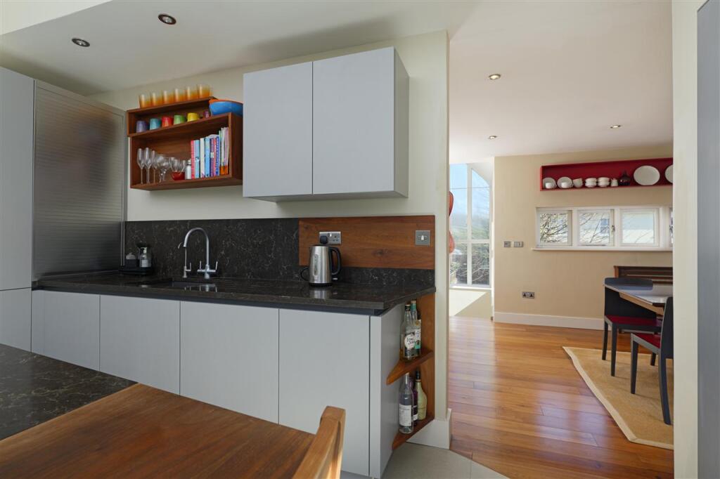 Quayside, Water Lane, Faversham - More