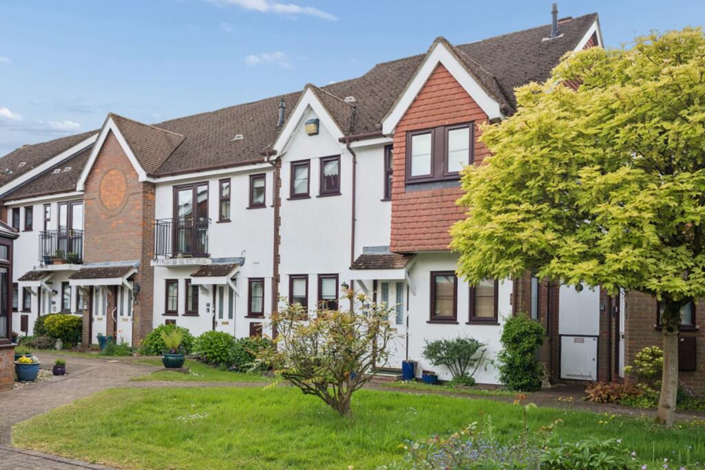 Main image of property: Giles Gate, Prestwood, HP16