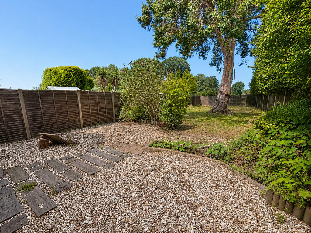House in Surrey Heath, Surrey - View 2