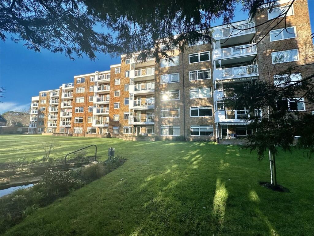 Main image of property: The Avenue, Poole, Dorset, BH13