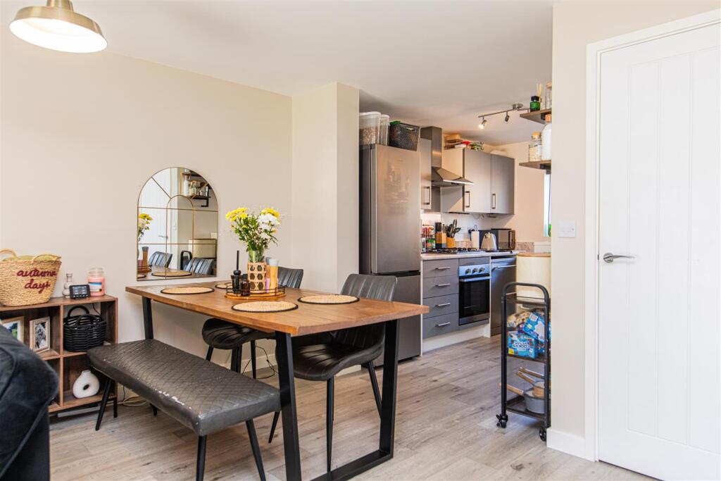 Larimar Road, Wellingborough - View 4