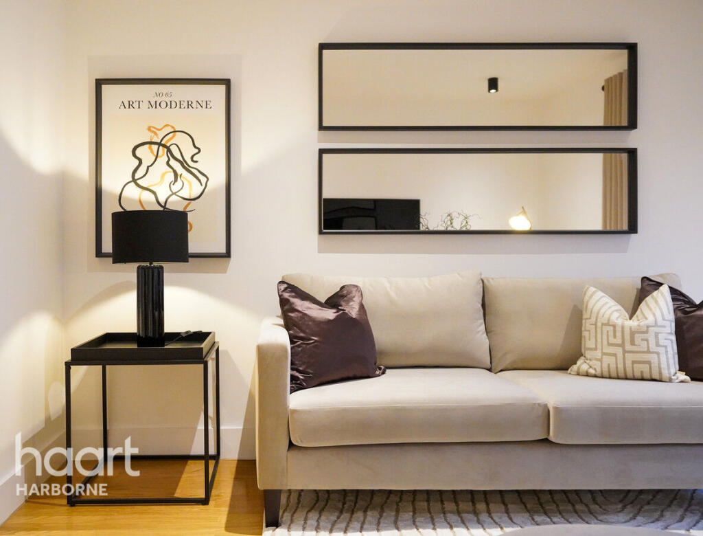 Main image of property: South Loop Green, Birmingham