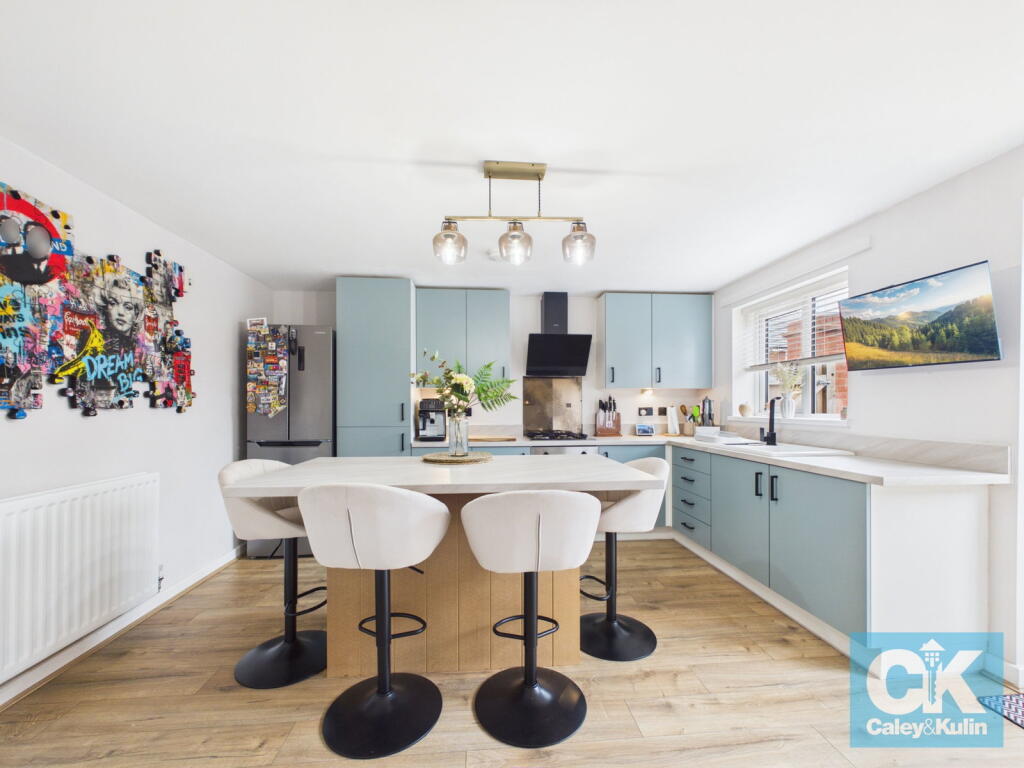 House in South Staffordshire, Penkridge - More