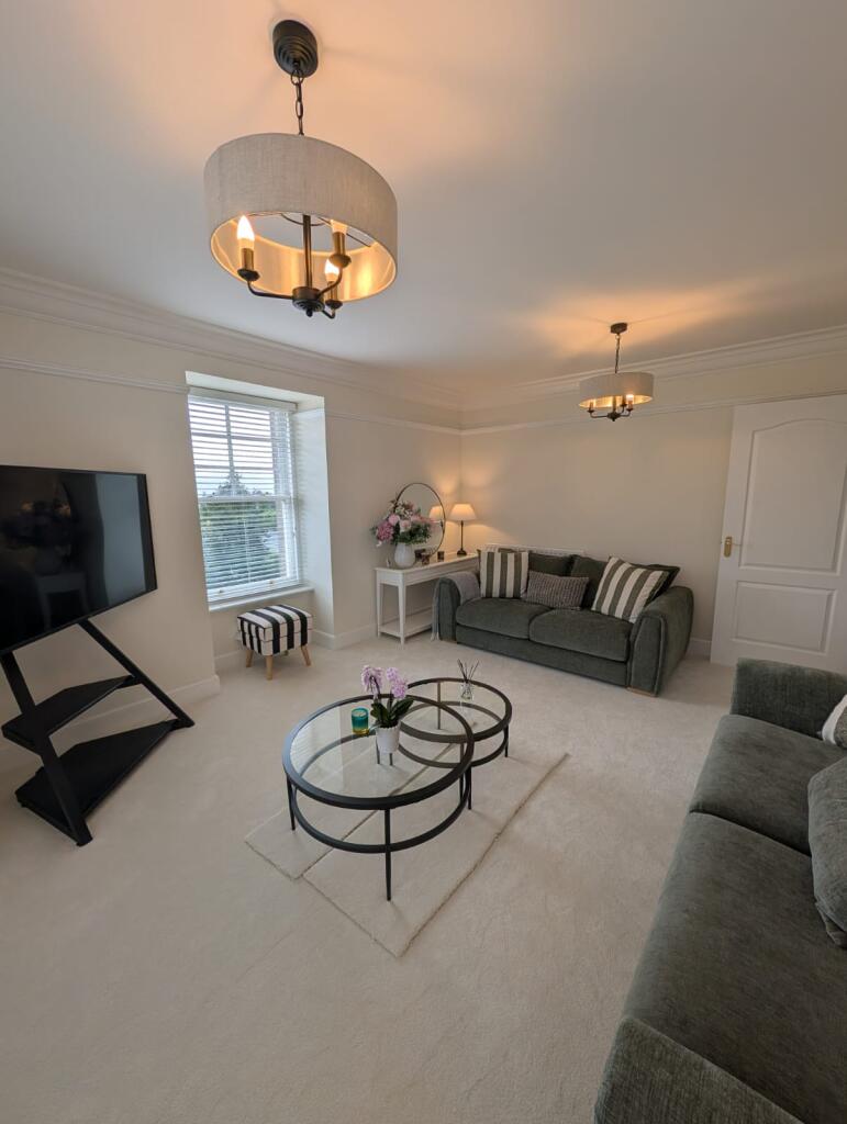 Apartment in Glasgow - View 5