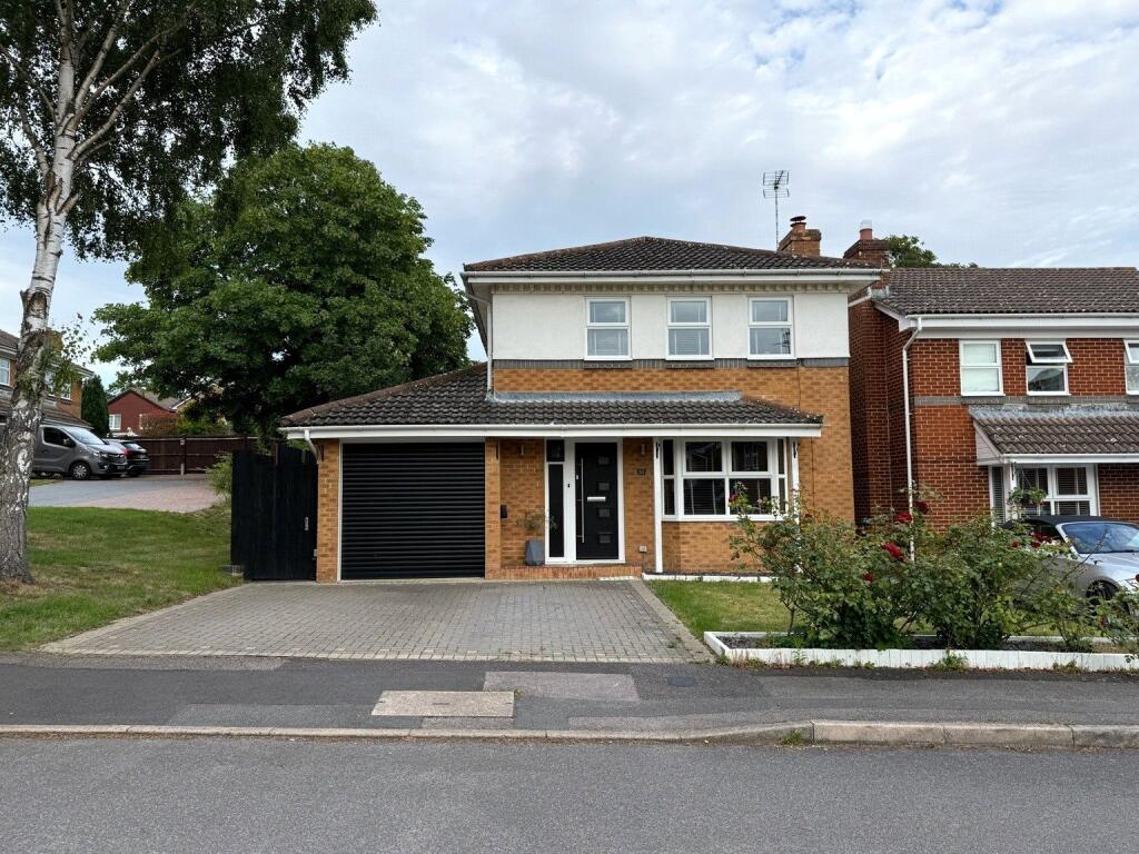 Main image of property: Oldwood Chase, Farnborough, Hampshire, GU14