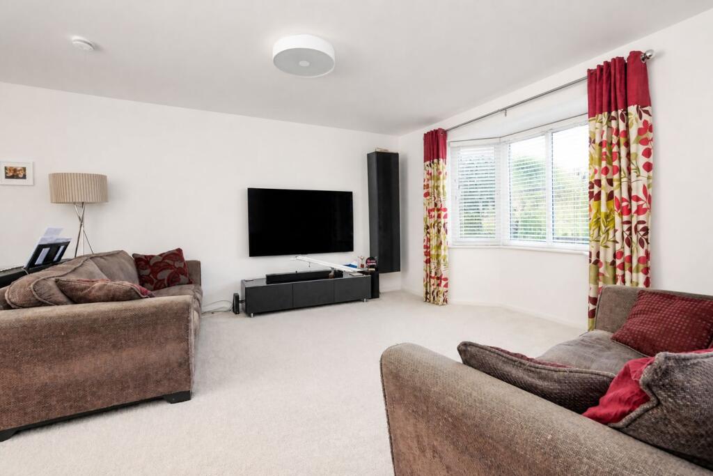 House in Huntingdonshire, Godmanchester - View 3