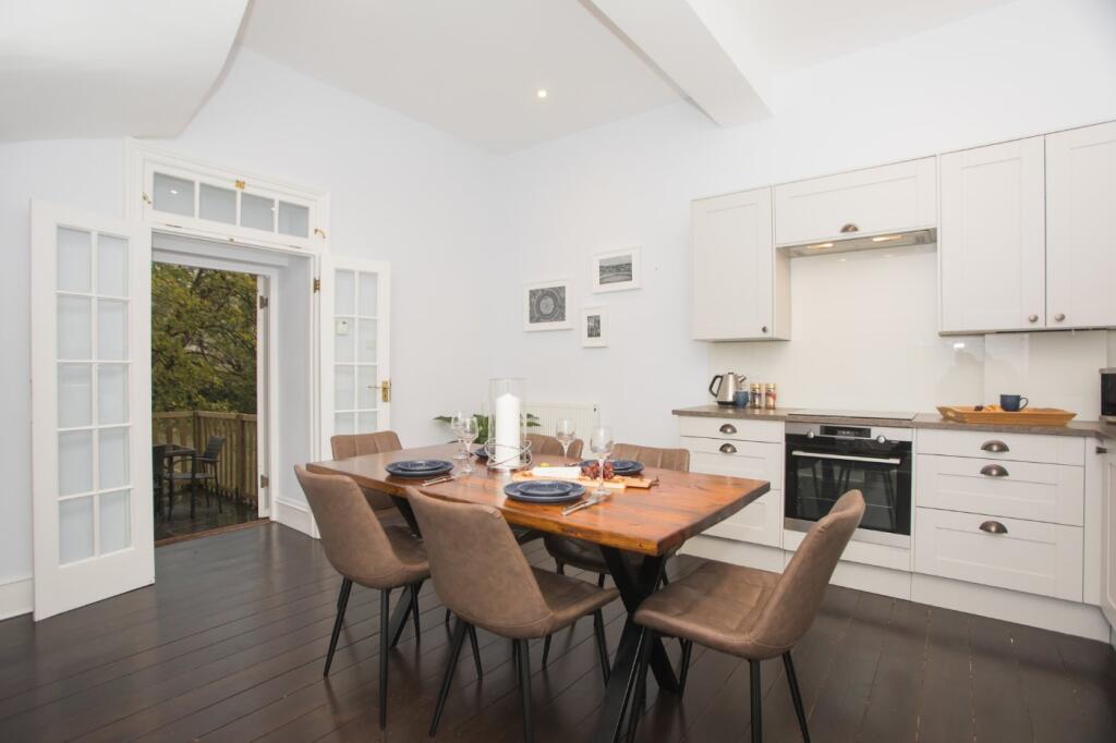 House in Bath, Walcot - More