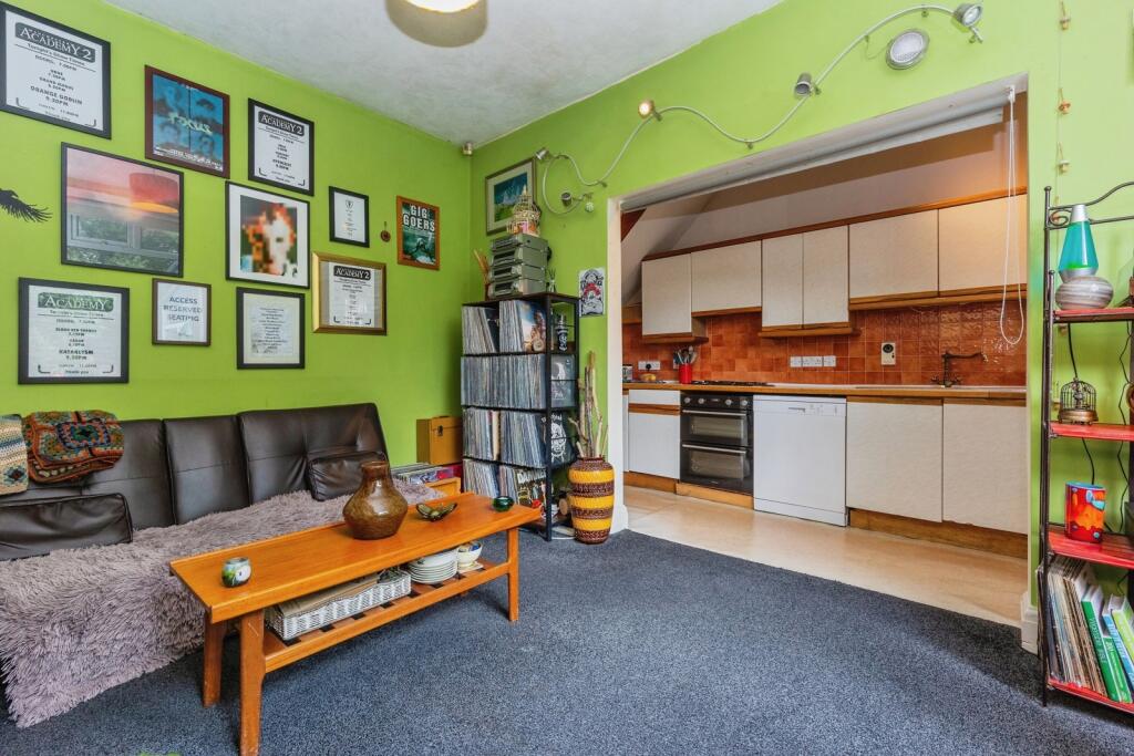 House in Trafford, Greater Manchester - View 5